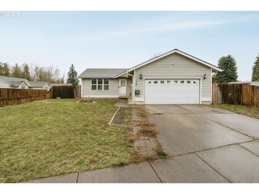 1780 Grape Court Sweet Home OR 97386