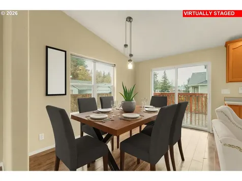 1780 Grape Court Sweet Home OR 97386