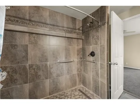 1780 Grape Court Sweet Home OR 97386