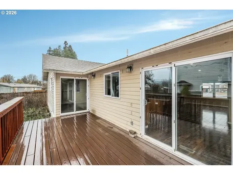 1780 Grape Court Sweet Home OR 97386