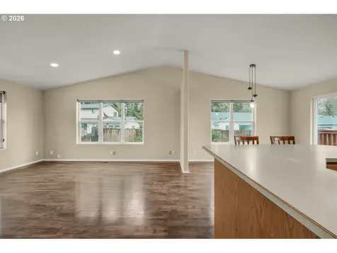 1780 Grape Court Sweet Home OR 97386
