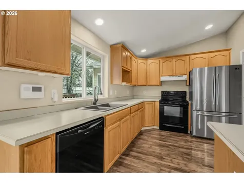 1780 Grape Court Sweet Home OR 97386