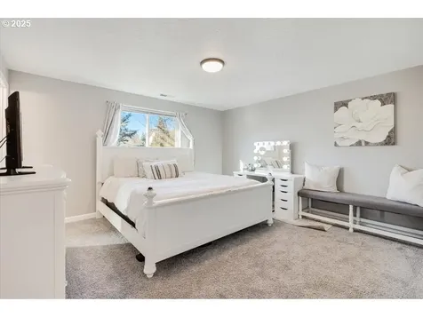 1225 Crystal Lane Lafayette OR 97127