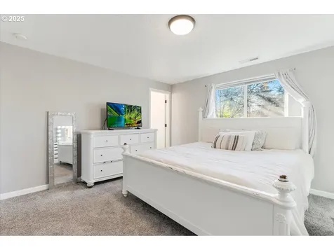 1225 Crystal Lane Lafayette OR 97127