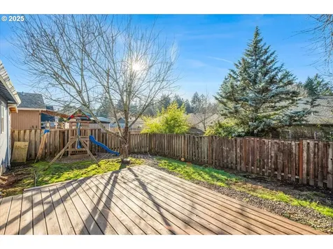 1225 Crystal Lane Lafayette OR 97127