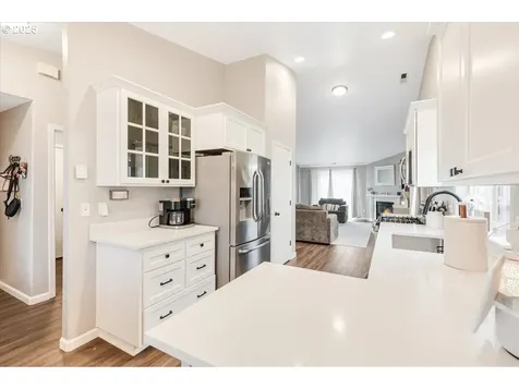 1225 Crystal Lane Lafayette OR 97127