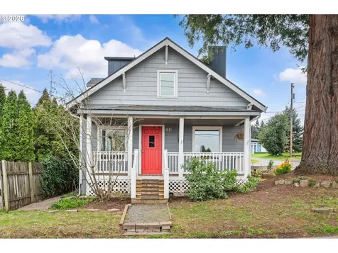 326 Pearl Street Oregon City OR 97045