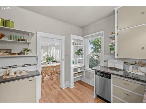 326 Pearl Street Oregon City OR 97045
