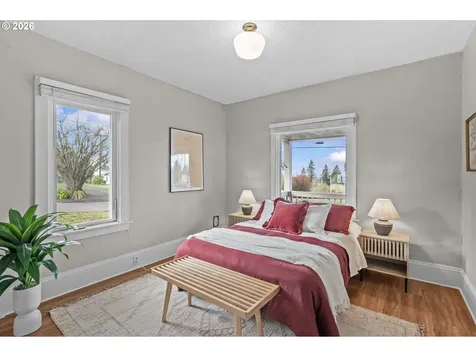326 Pearl Street Oregon City OR 97045