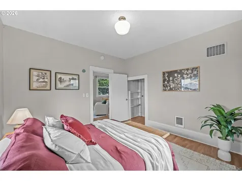 326 Pearl Street Oregon City OR 97045