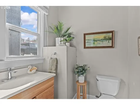 326 Pearl Street Oregon City OR 97045