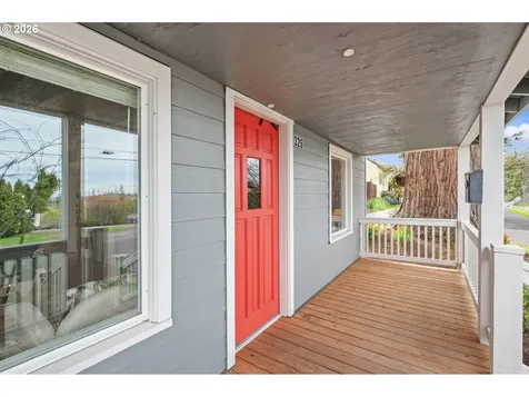 326 Pearl Street Oregon City OR 97045