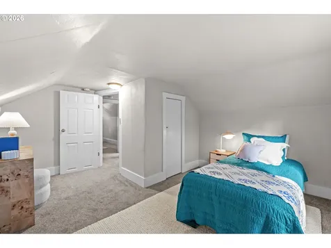 326 Pearl Street Oregon City OR 97045