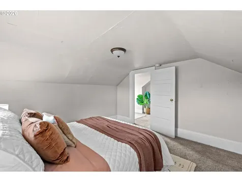 326 Pearl Street Oregon City OR 97045