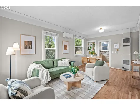 326 Pearl Street Oregon City OR 97045