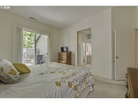 6235 NE Rosebay Drive Hillsboro OR 97124
