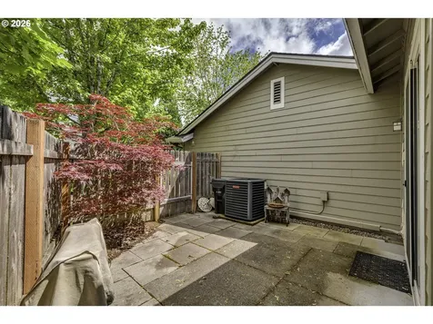 6235 NE Rosebay Drive Hillsboro OR 97124