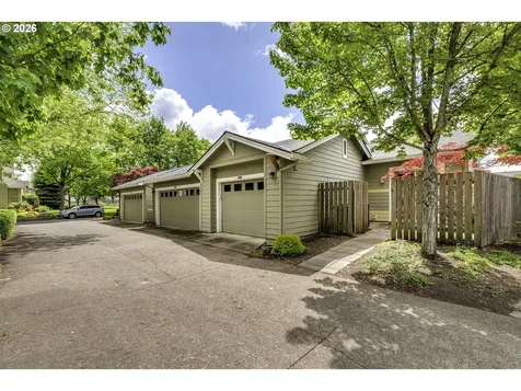 6235 NE Rosebay Drive Hillsboro OR 97124