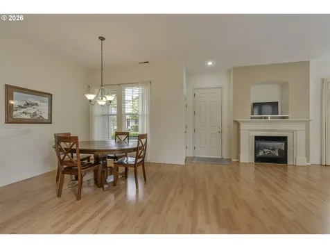 6235 NE Rosebay Drive Hillsboro OR 97124