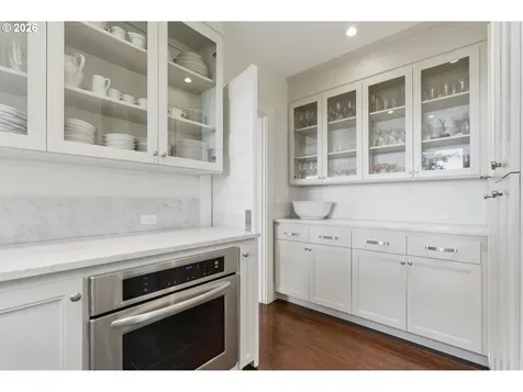 11648 S Military Lane Portland OR 97219