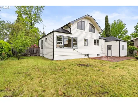 1034 W 10th Avenue Eugene OR 97402