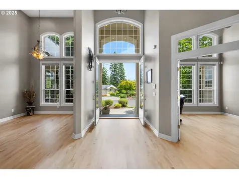 2704 NW Lacamas Drive Camas WA 98607