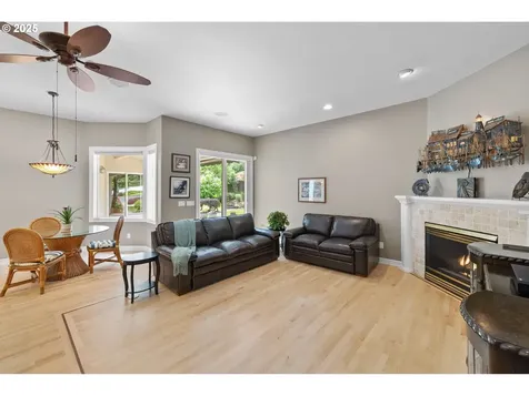 2704 NW Lacamas Drive Camas WA 98607