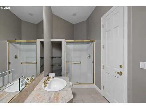 2704 NW Lacamas Drive Camas WA 98607