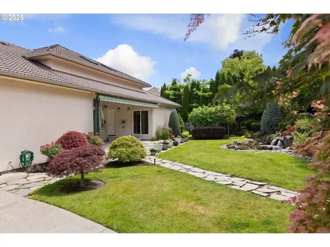 2704 NW Lacamas Drive Camas WA 98607