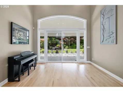 2704 NW Lacamas Drive Camas WA 98607