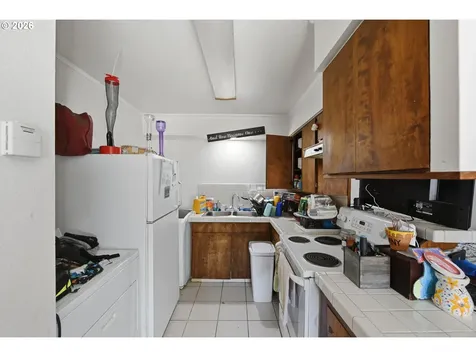 589 10th Avenue Coos Bay OR 97420