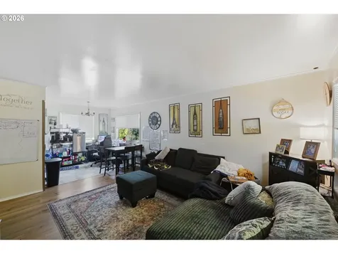 589 10th Avenue Coos Bay OR 97420