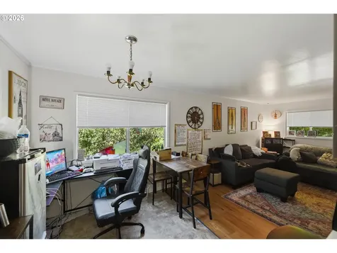589 10th Avenue Coos Bay OR 97420