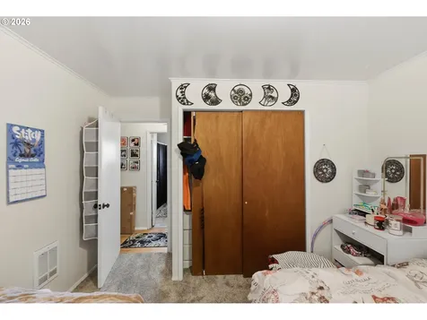 589 10th Avenue Coos Bay OR 97420