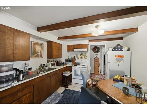 589 10th Avenue Coos Bay OR 97420