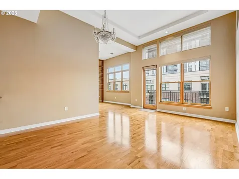 821 NW 11th Avenue Portland OR 97209