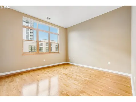 821 NW 11th Avenue Portland OR 97209