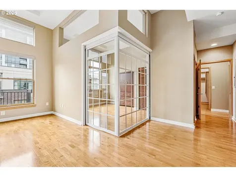 821 NW 11th Avenue Portland OR 97209