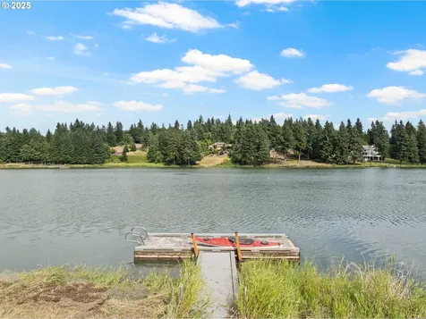 20054 S Driftwood Drive Oregon City OR 97045