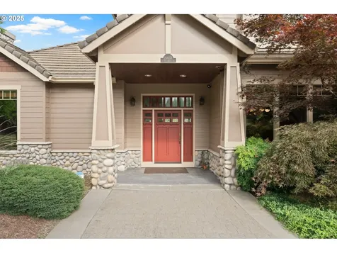 20054 S Driftwood Drive Oregon City OR 97045
