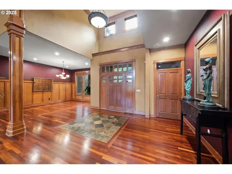 20054 S Driftwood Drive Oregon City OR 97045