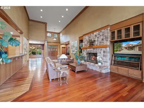 20054 S Driftwood Drive Oregon City OR 97045