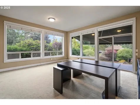 20054 S Driftwood Drive Oregon City OR 97045