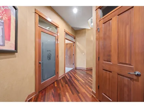 20054 S Driftwood Drive Oregon City OR 97045