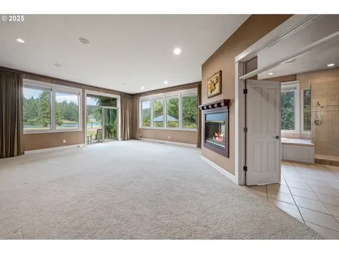 20054 S Driftwood Drive Oregon City OR 97045