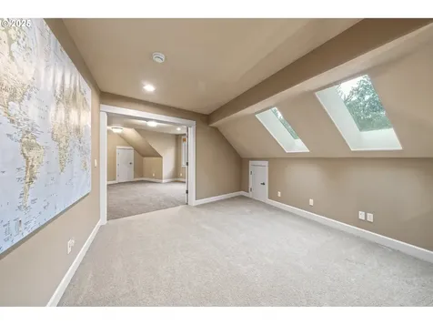 20054 S Driftwood Drive Oregon City OR 97045