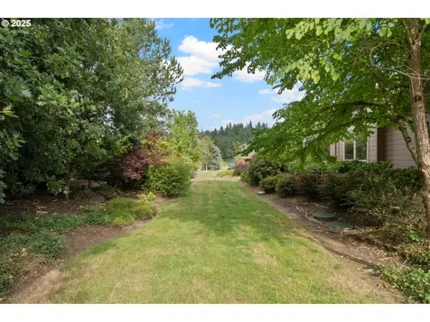 20054 S Driftwood Drive Oregon City OR 97045