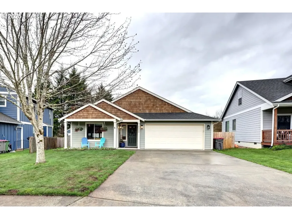 2255 SE Hebe Court Warrenton OR 97146