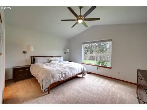 2255 SE Hebe Court Warrenton OR 97146