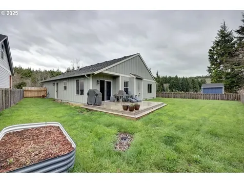 2255 SE Hebe Court Warrenton OR 97146